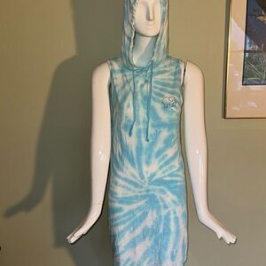 Ivory Ella tie-dye hooded dress